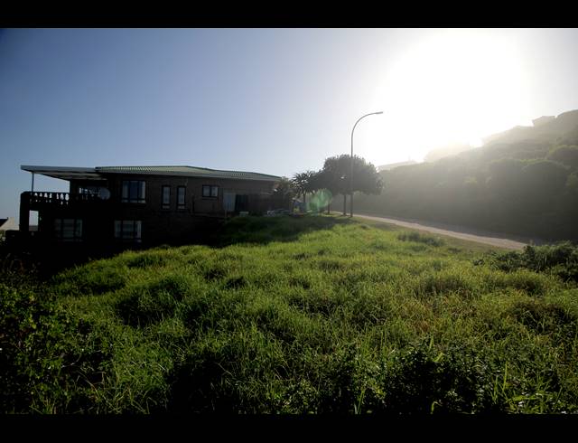 718M² VACANT LAND FOR SALE IN DANA BAY